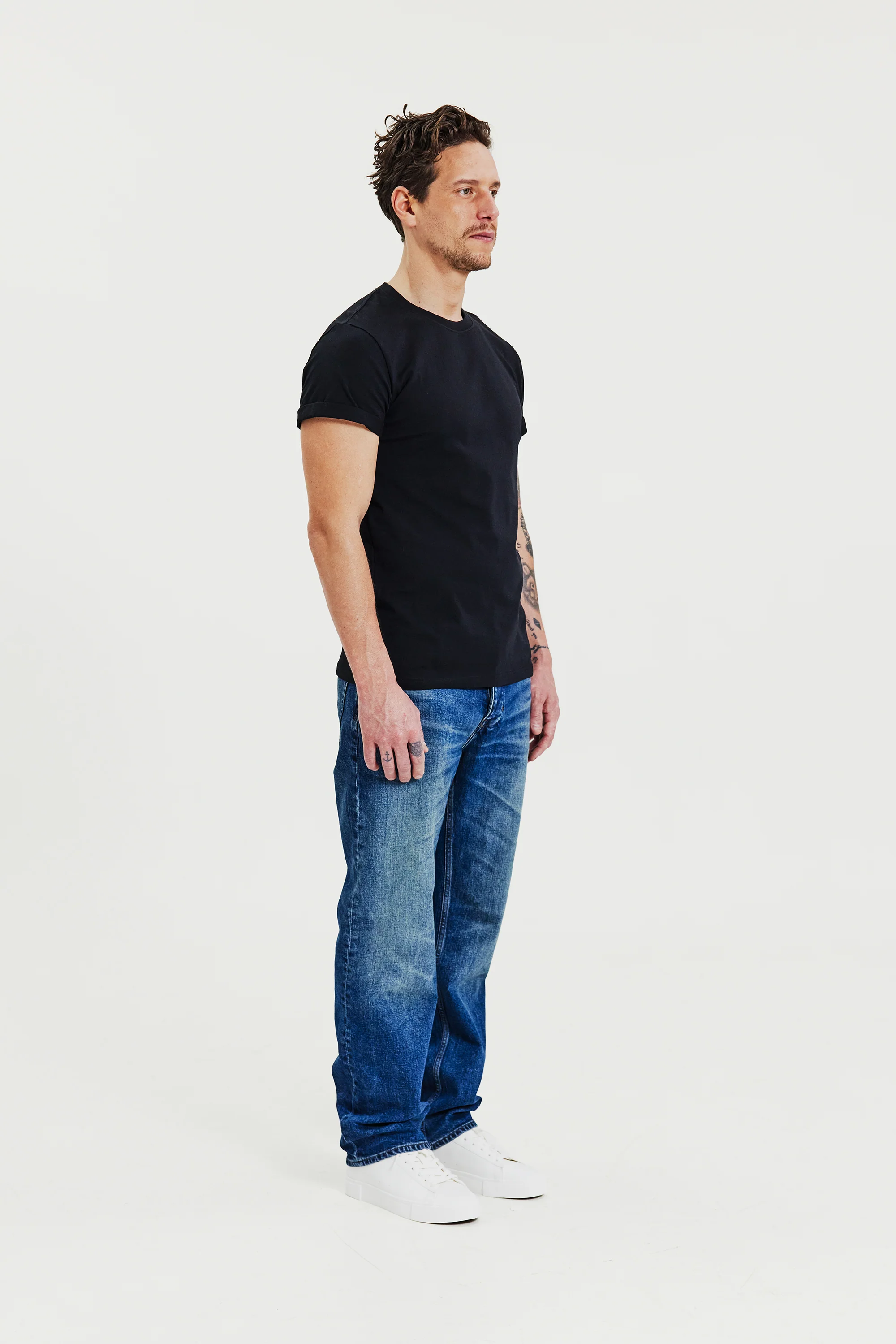 Roll-Up Tee Black - Image 3