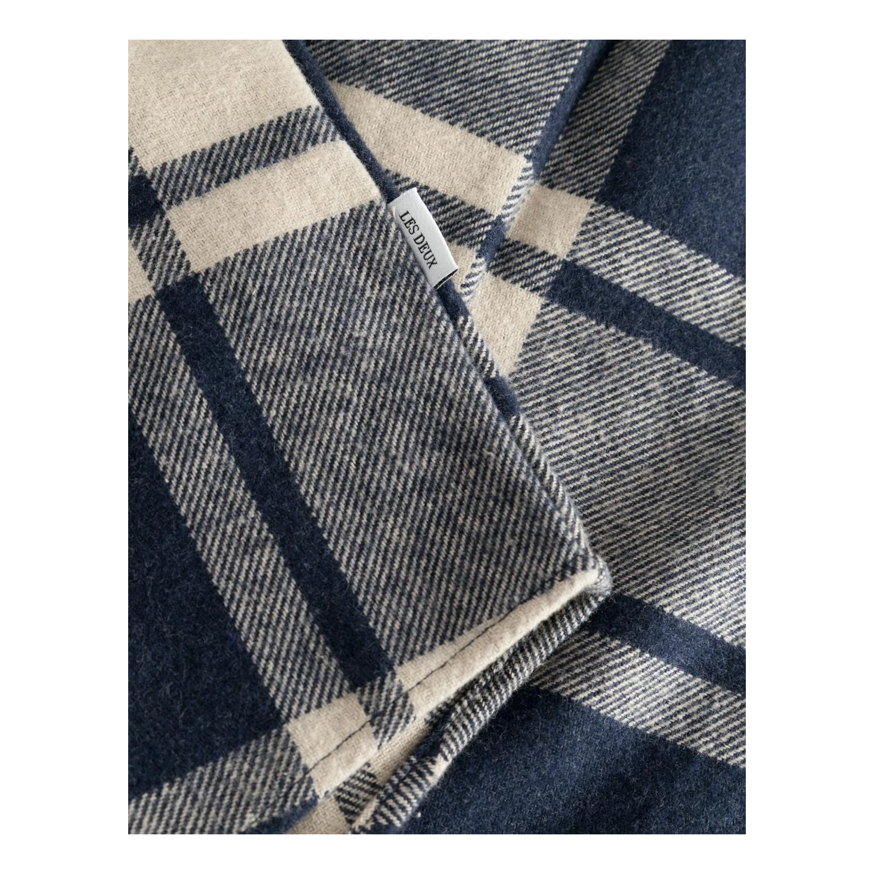 Jeremy Flannel Shirt Dark Navy/light Desert Sand - Image 4