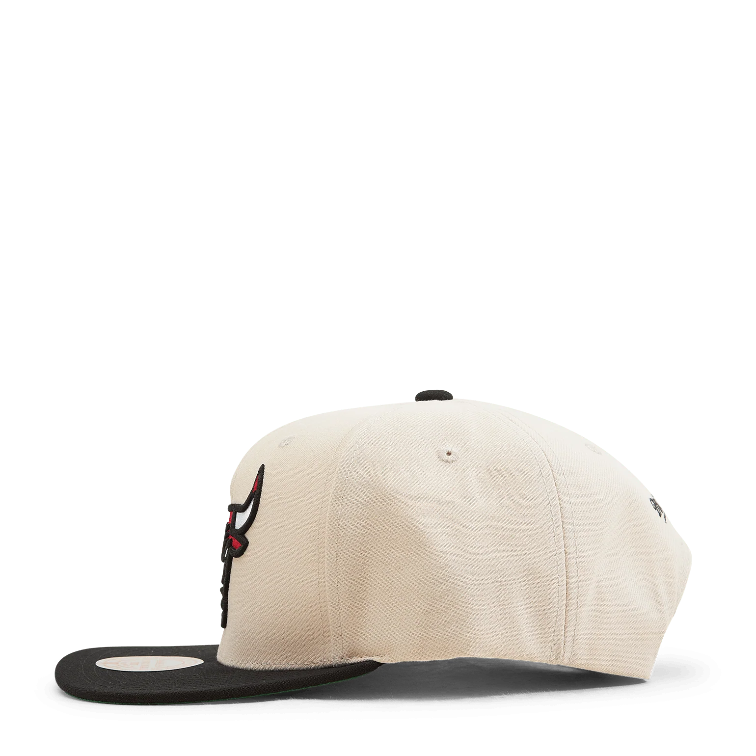 Bulls 50th Snapback Off - Image 2