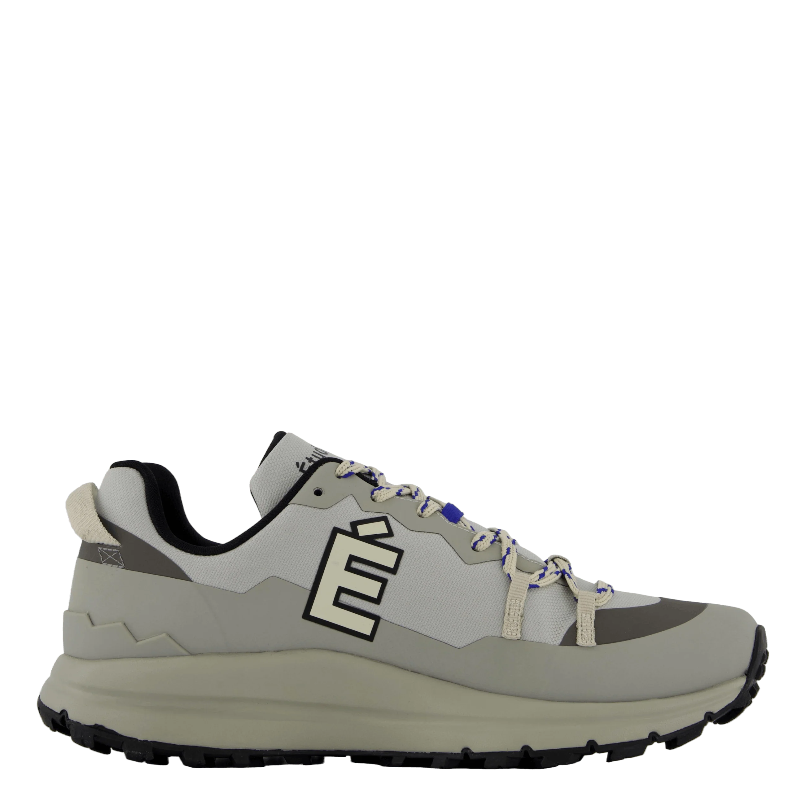 Veja X Etudes Etudes Shark - Image 3